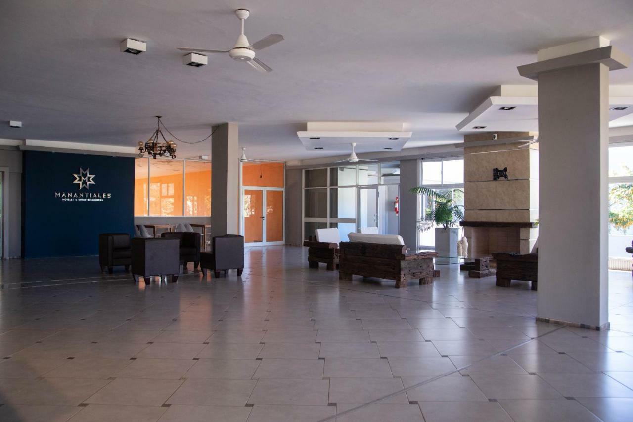 Manantiales Hotel De Turismo Monte Caseros Exterior foto